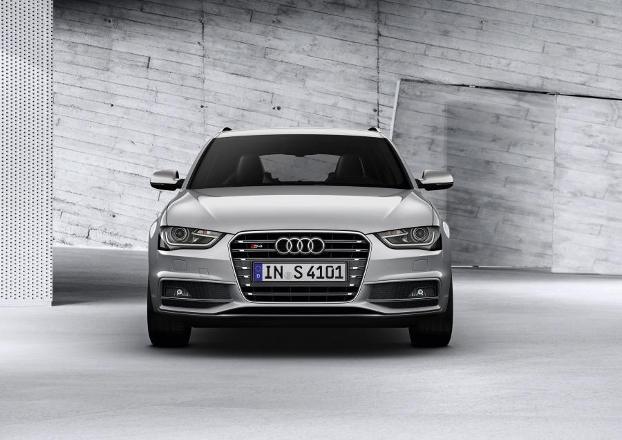  Audi S4 Avant (B8, 8K) 2012 года  (WW) (фото 21 из 28)